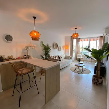 Lägenhet Apolov Ibiza Style